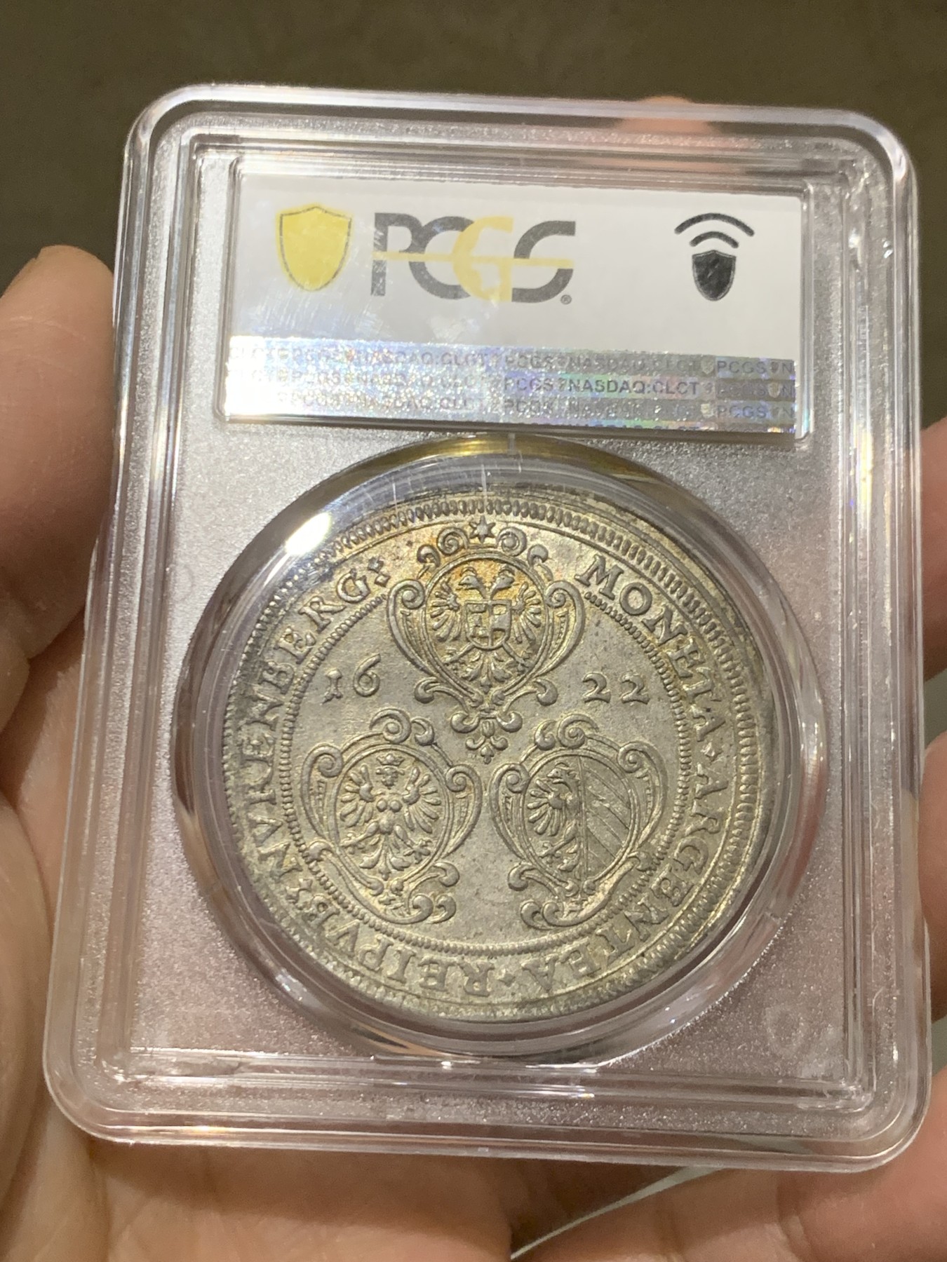 《竞宝斋》第246场-周日，周一 ，周二3场连拍 (全场包邮) PCGS MS61 唯一冠军分 德国1622纽伦堡泰勒银币，稀缺品种，原味好状态，羽毛锋利，个人看低评 盒子支撑小磕