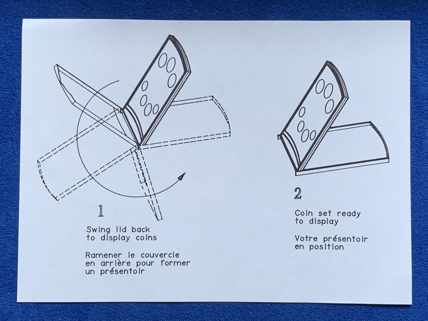 《竞宝斋》第246场-周日，周一 ，周二3场连拍 (全场包邮) 全新BU 加拿大1998年流通套币 加拿大皇家造币厂官方发行 包含一枚少见的北极熊双色币 币外壳可以折叠打开做成摆件 设计十分用心