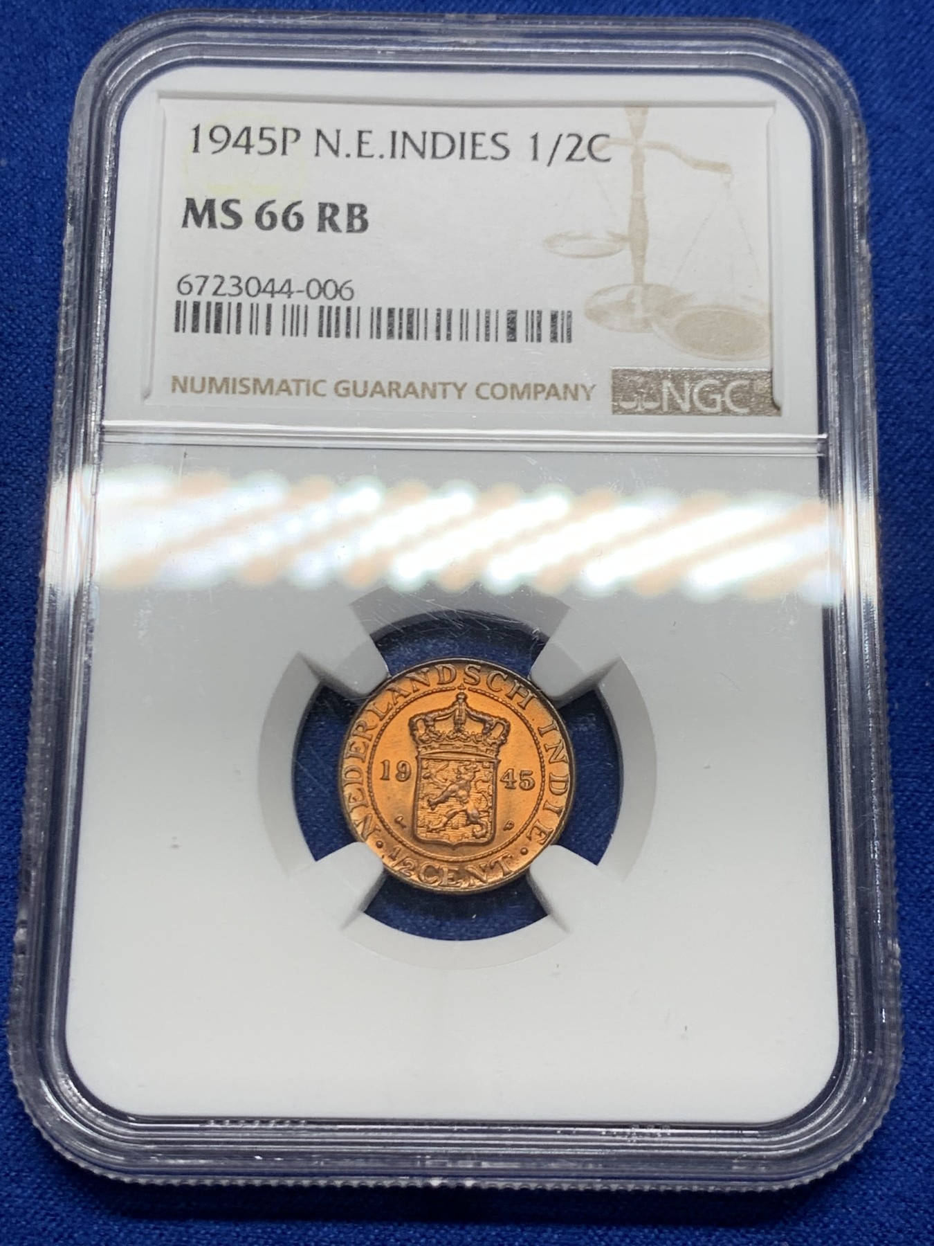 《竞宝斋》第246场-周日，周一 ，周二3场连拍 (全场包邮) NGC MS66RB 荷属东印度群岛（今印尼）1945年P版1/2 半分 铜币