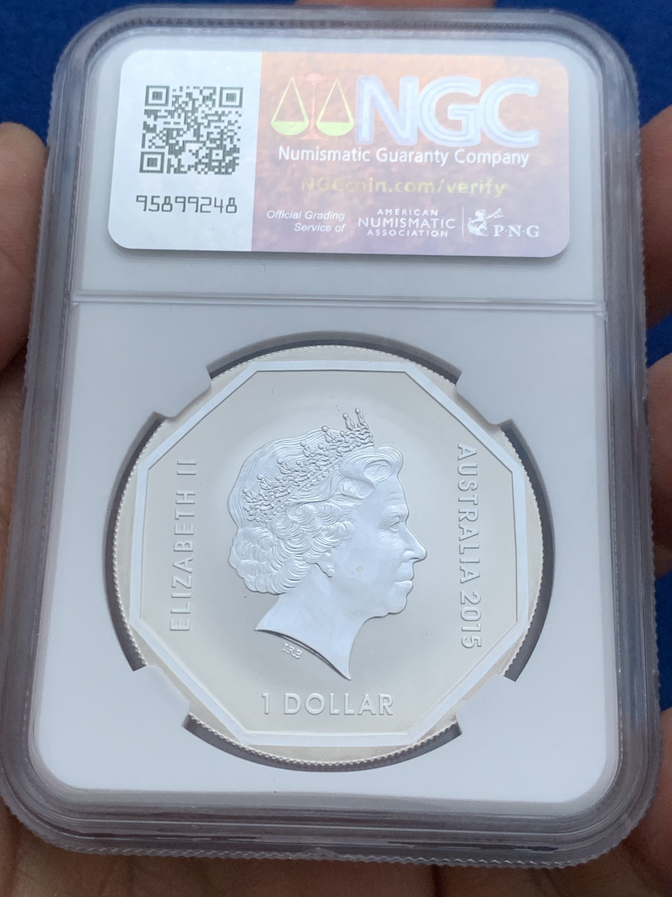 《竞宝斋》第246场-周日，周一 ，周二3场连拍 (全场包邮) NGC MS69 澳大利亚2015年鸸鹋1元银币 原盒装含证书