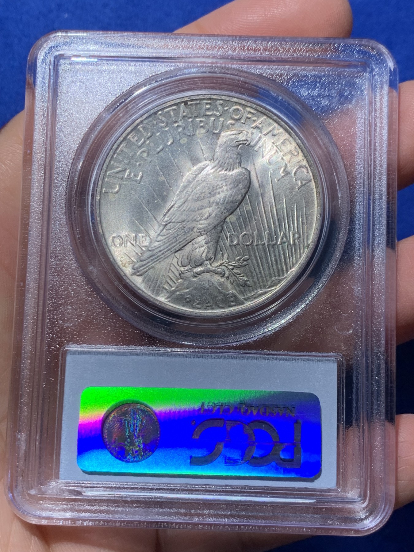 《竞宝斋》第246场-周日，周一 ，周二3场连拍 (全场包邮) PCGS-MS63 美国1922和平1元银币 pcgs老白标盒 严评 背面支撑脚小磕