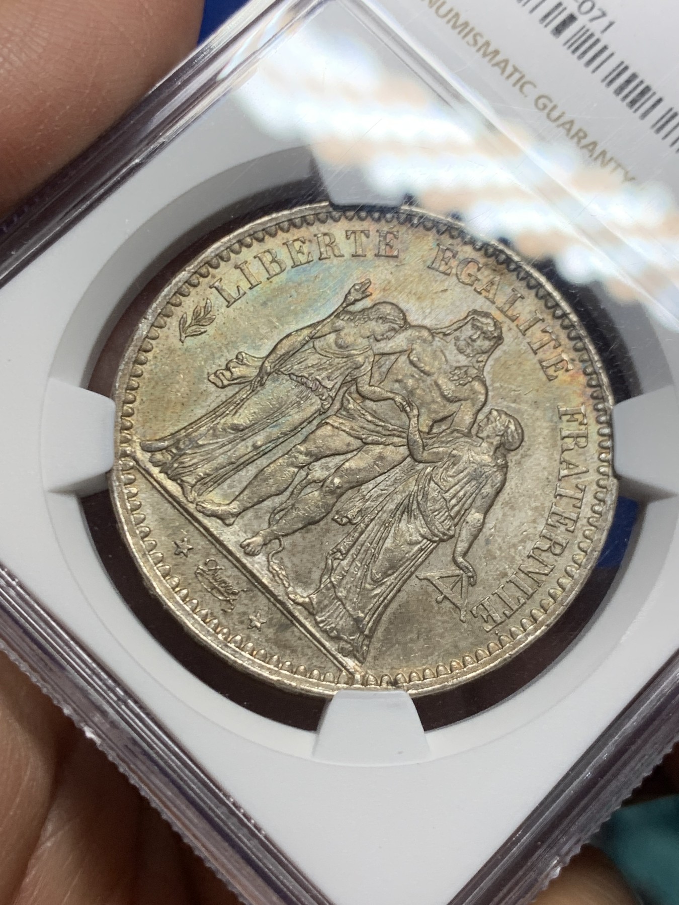 《竞宝斋》第246场-周日，周一 ，周二3场连拍 (全场包邮) NGC MS62 法国1875年大力神5法郎银币 带彩 发行量是1873的1/10