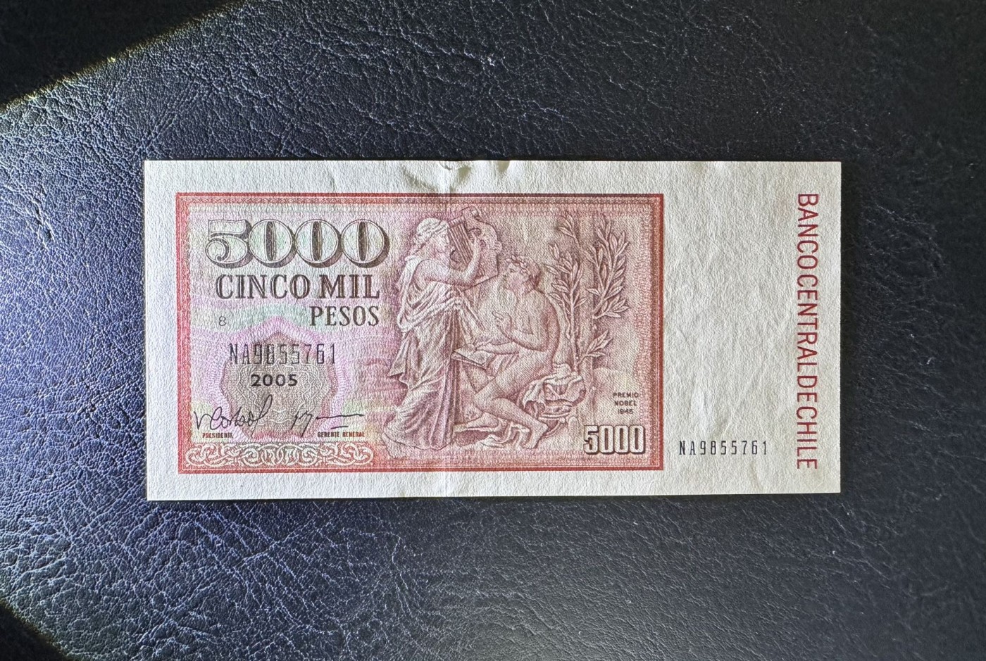 收藏联盟Quantum Auction 第330期拍卖  智利2005年5000比索 品相UNC 号码无4  美洲首位诺贝尔文学奖女得主 加布里尔.米斯特拉尔