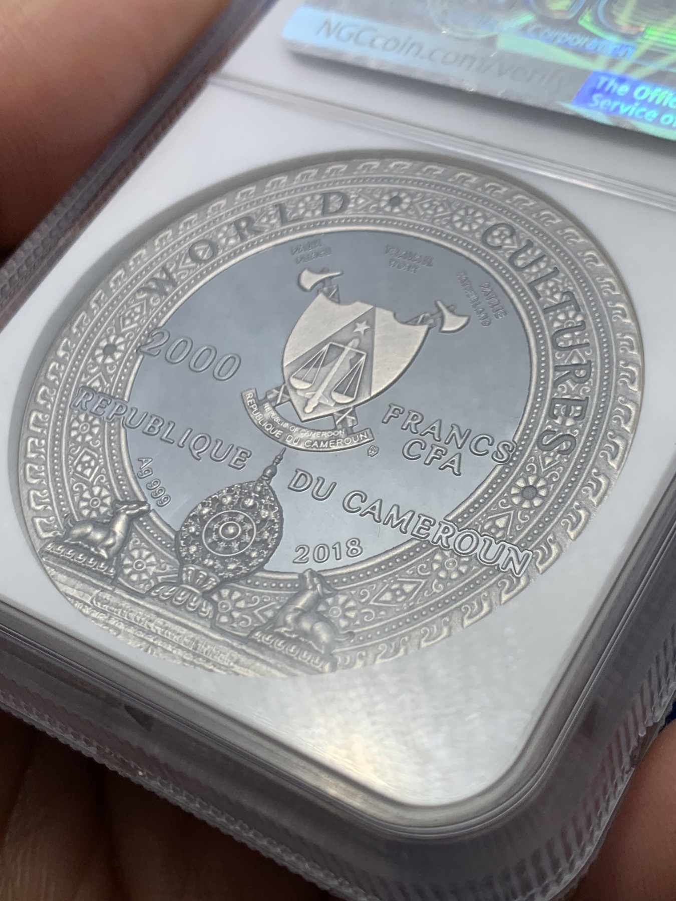 《竞宝斋》第246场-周日，周一 ，周二3场连拍 (全场包邮) NGC PF70 喀麦隆2018卡帕拉头盖镶嵌绿松石 2盎司 银币 091 高浮雕标 盒证齐全 镶嵌工艺 世界文化系列首枚 状态极好