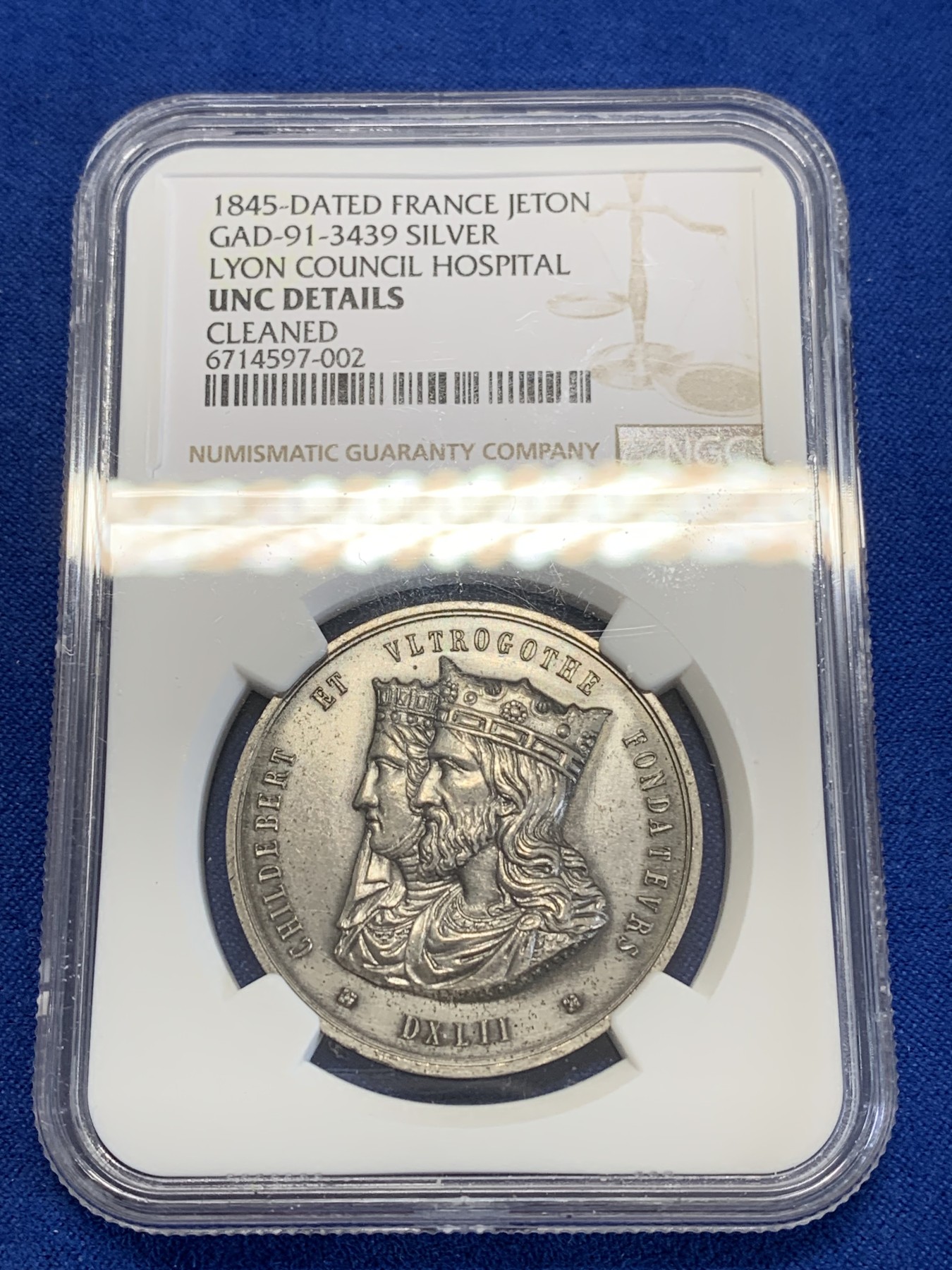 《竞宝斋》第246场-周日，周一 ，周二3场连拍 (全场包邮) NGC UNCD 法国1845年里昂民用医院管理委员会银章