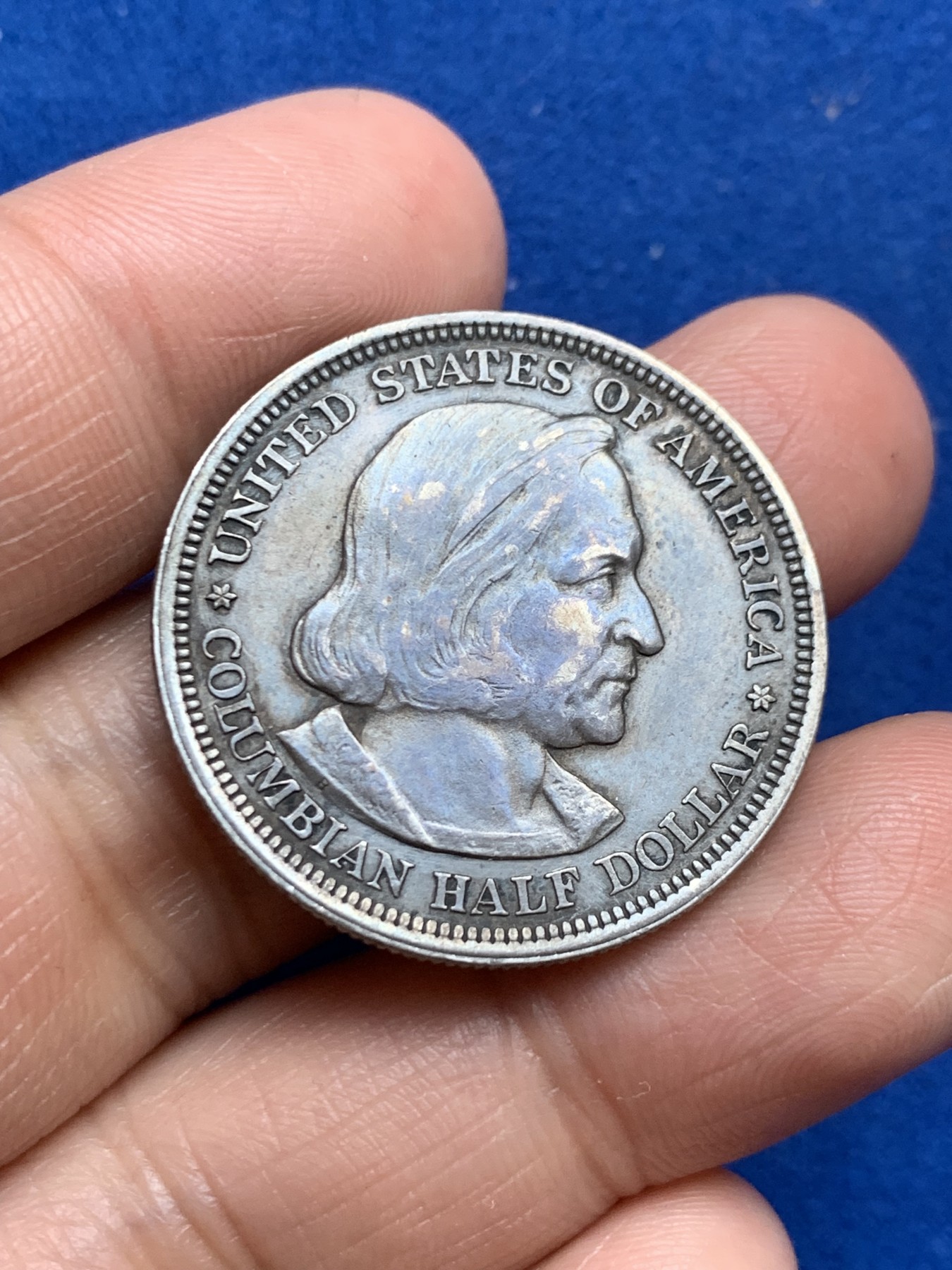 《竞宝斋》第246场-周日，周一 ，周二3场连拍 (全场包邮) 美国1892年哥伦布400周年纪念半美元银币 原味包浆 较少的年份 好品