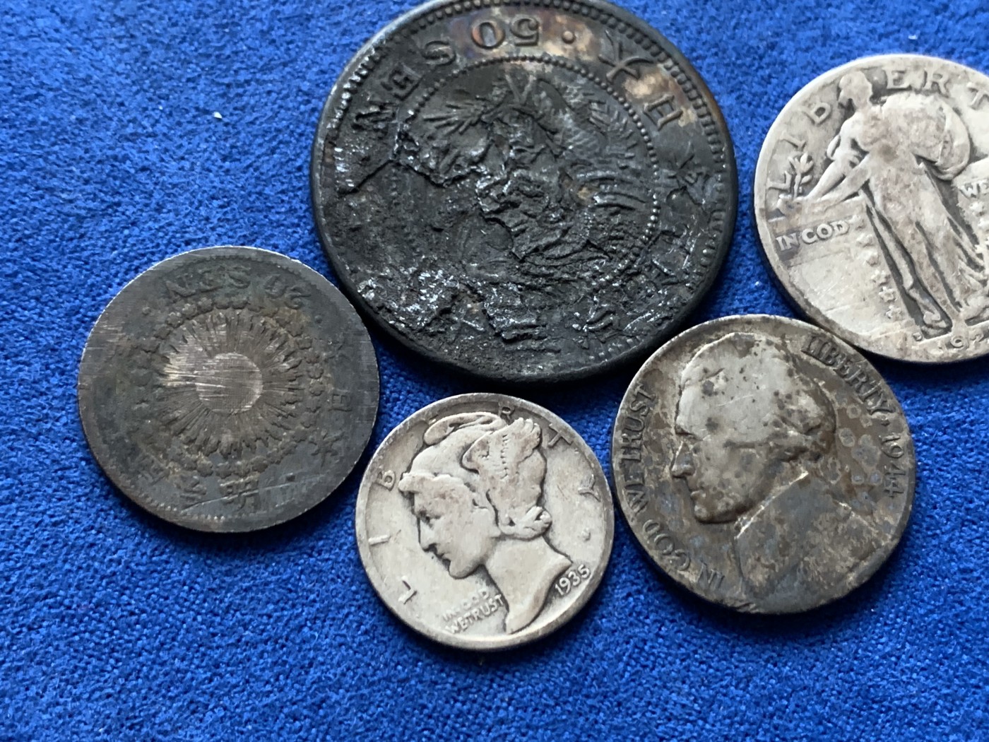 《竞宝斋》第246场-周日，周一 ，周二3场连拍 (全场包邮) 5枚一组 美日散币 明治三十六年五十钱，1926 Quarter等