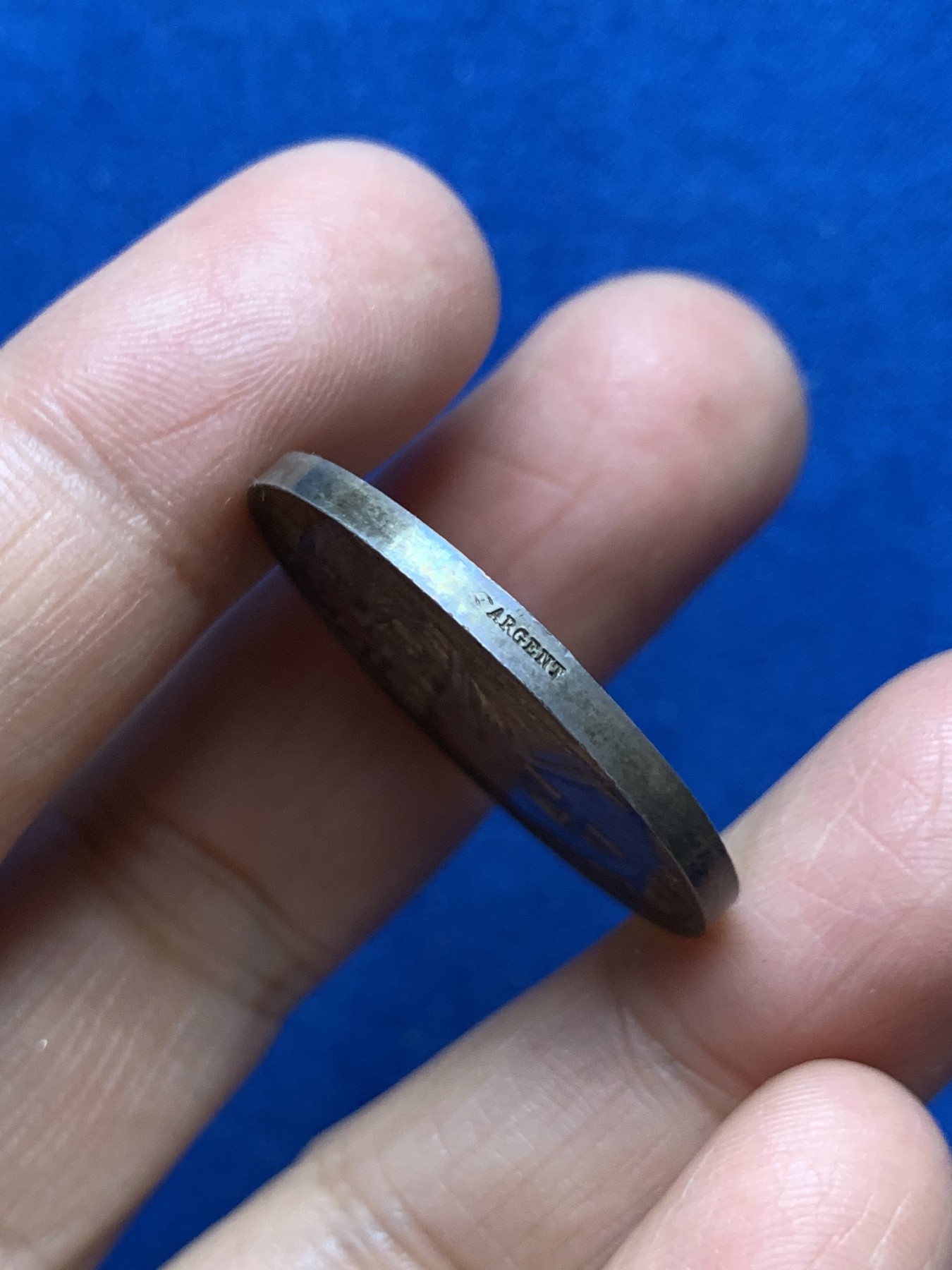 《竞宝斋》第246场-周日，周一 ，周二3场连拍 (全场包邮) 法国1845-1860塞纳天平女神银质圆形代币 五彩包浆 手指铭银标 早期品种