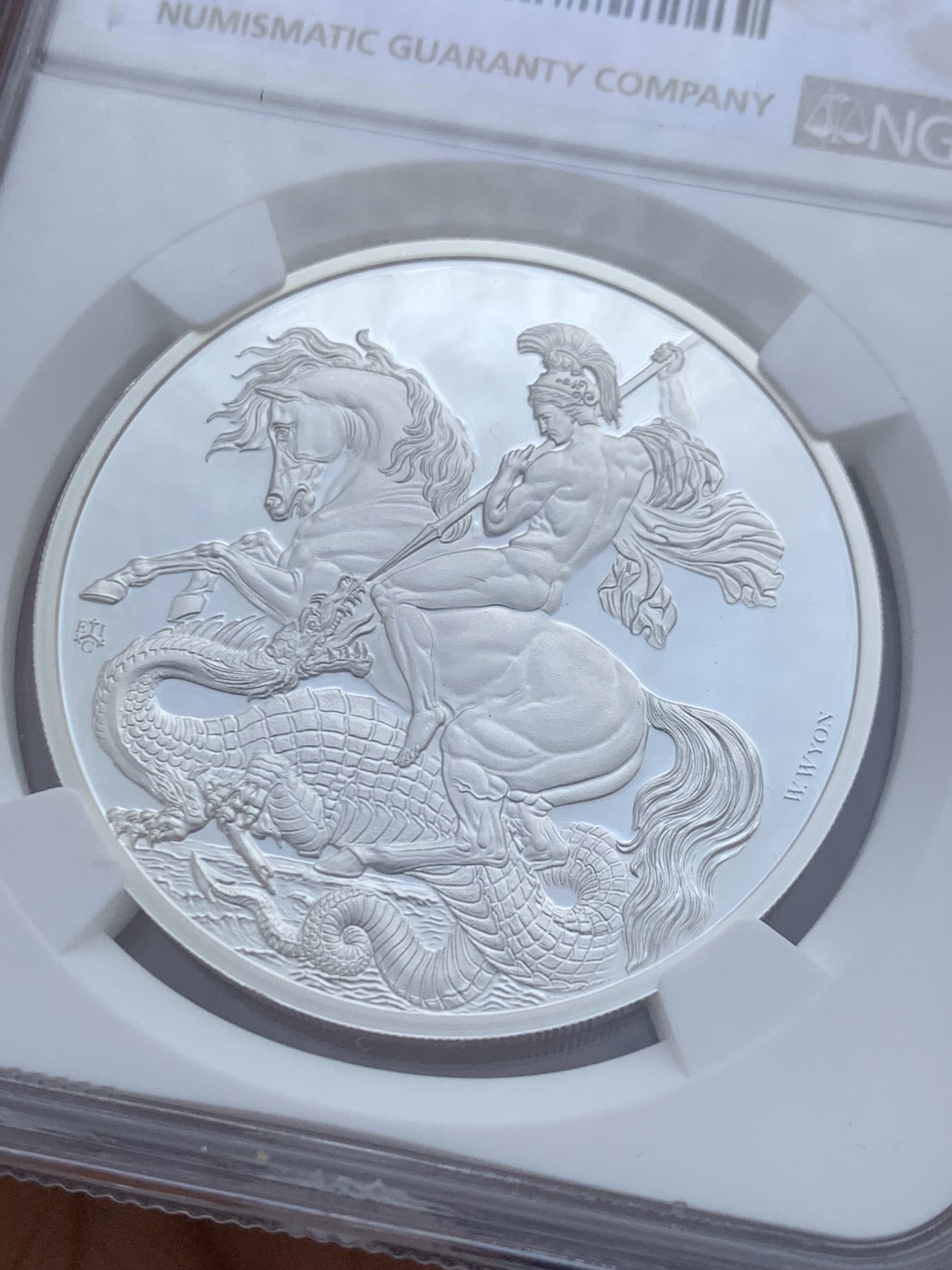 《竞宝斋》第246场-周日，周一 ，周二3场连拍 (全场包邮) NGC PF70UC 圣赫勒拿2023年乔治屠龙1元银币