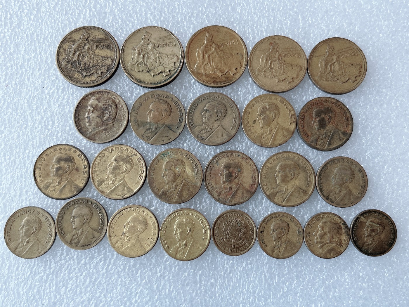 第一海外回流一元起拍收藏 散币专场 第71期 巴西黄铜币一组