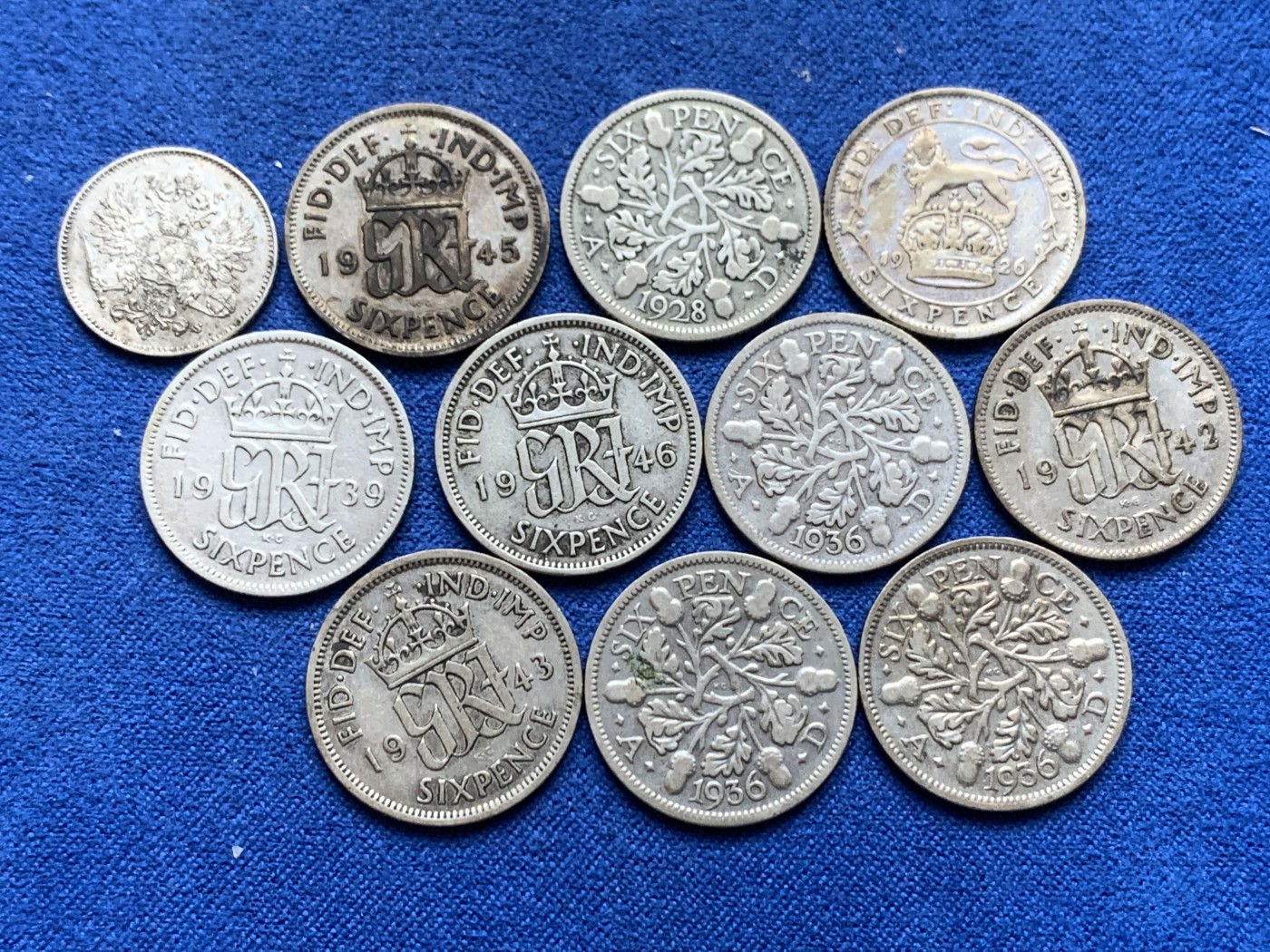 《竞宝斋》第246场-周日，周一 ，周二3场连拍 (全场包邮) 11枚一组 英俄散币 六便士10枚 沙俄25芬尼1枚