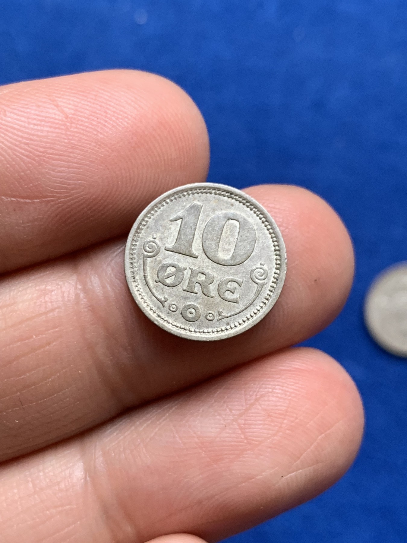 《竞宝斋》第246场-周日，周一 ，周二3场连拍 (全场包邮) 两枚一组 丹麦1914年10欧尔银币+瑞典1931年10欧尔银币