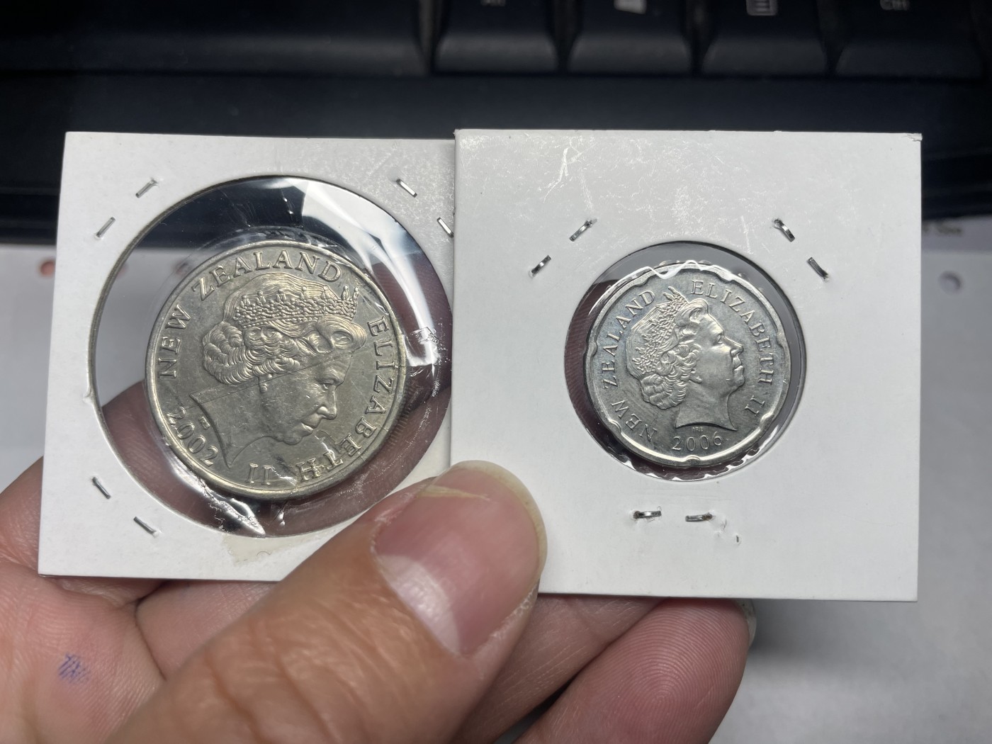 2024年集古藏今外币拍卖第8场（大洋洲场） 新西兰2002、2006年20分一对