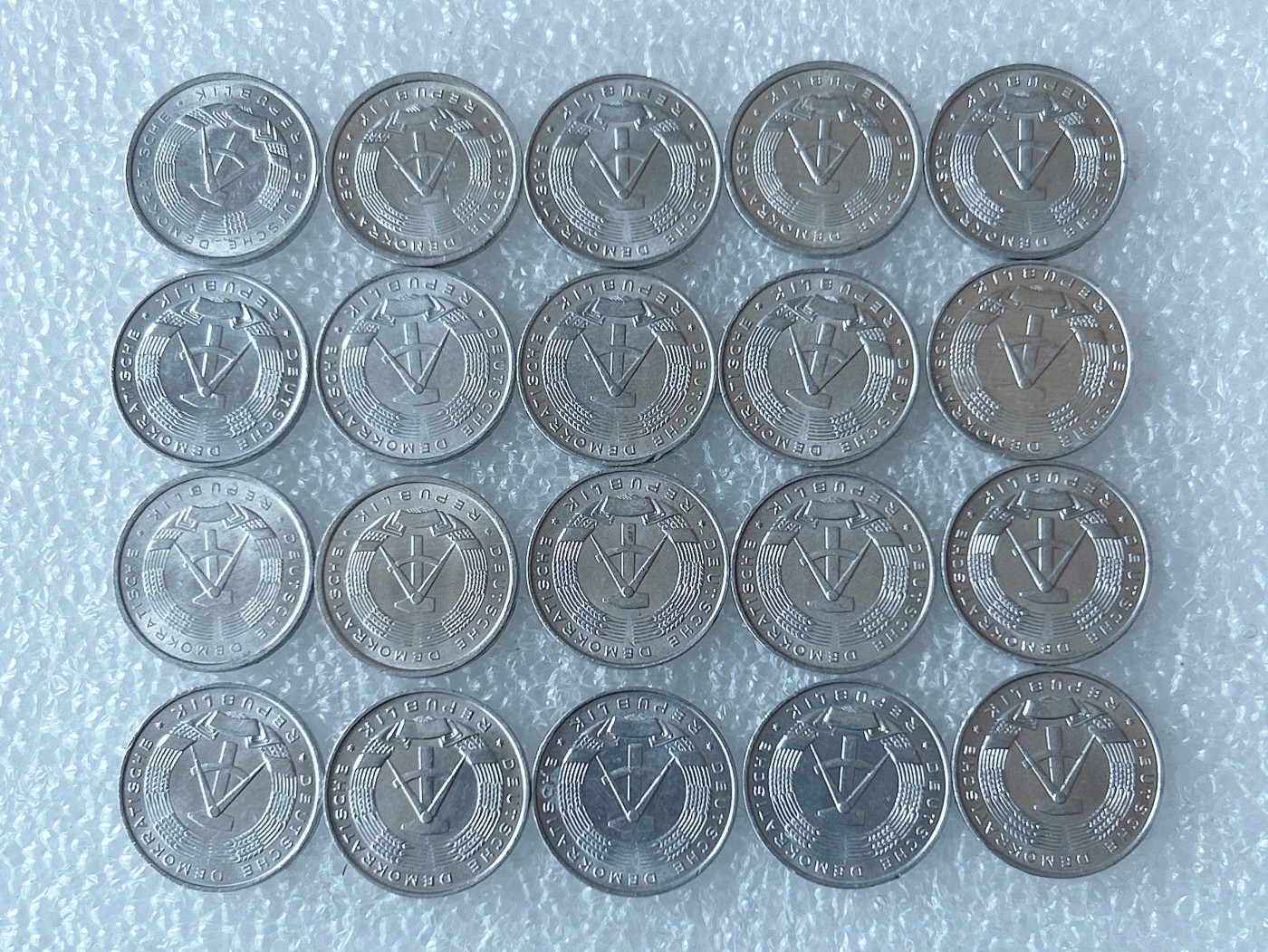 第一海外回流一元起拍收藏 散币专场 第71期 民主德国1芬尼铝币 20枚