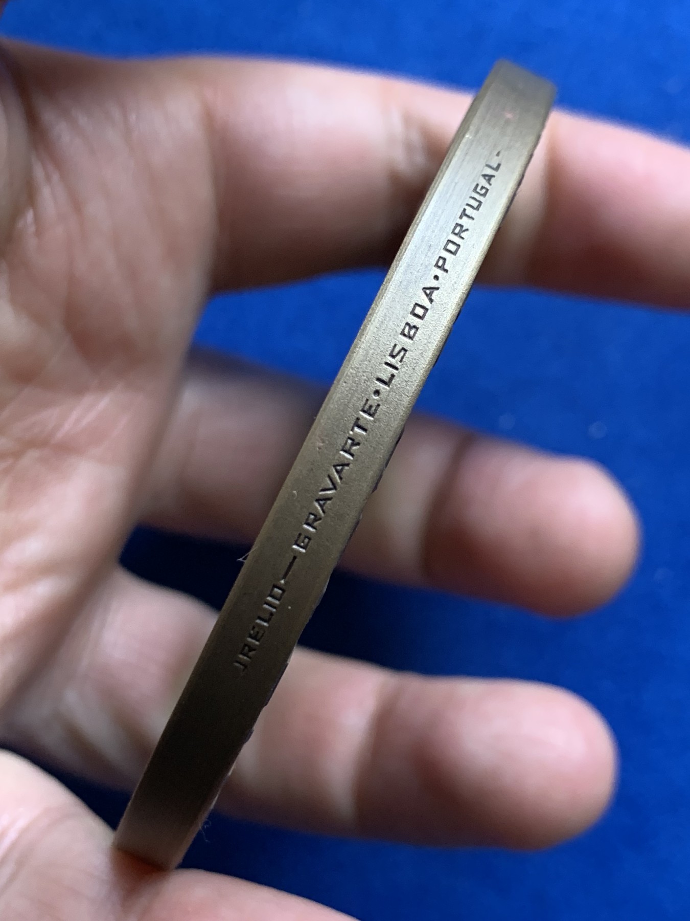 《竞宝斋》第246场-周日，周一 ，周二3场连拍 (全场包邮) 葡萄牙1973林波波号巡逻舰大铜章 74.3mm 173.3克