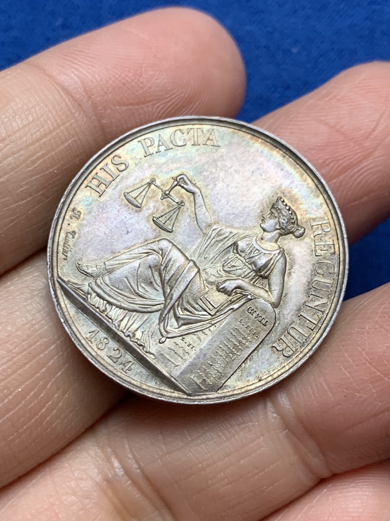 《竞宝斋》第246场-周日，周一 ，周二3场连拍 (全场包邮) 法国1845-1860塞纳天平女神银质圆形代币 五彩包浆 手指铭银标 早期品种