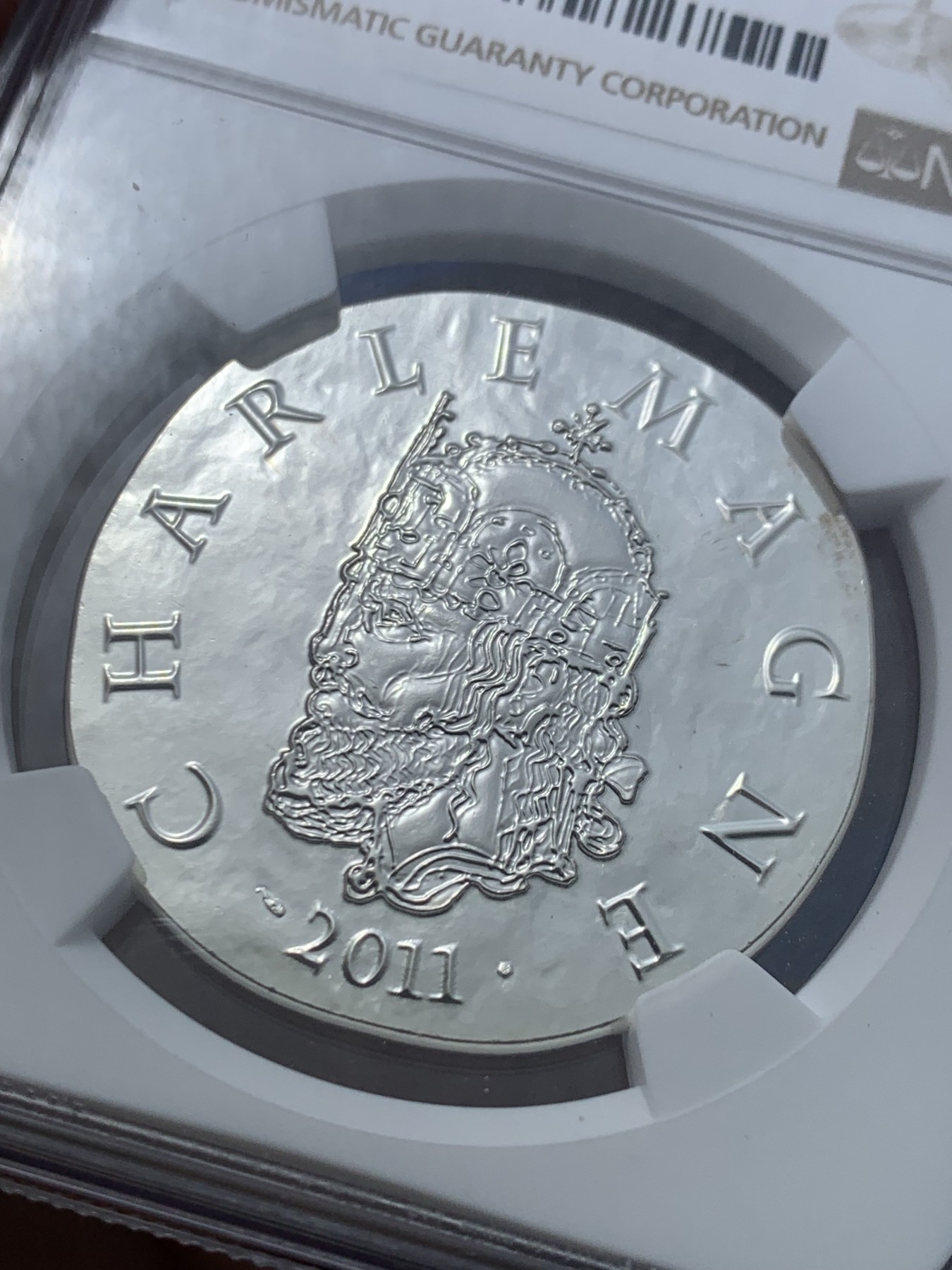 《竞宝斋》第246场-周日，周一 ，周二3场连拍 (全场包邮) NGC PF68 法国2011查理曼大帝（红桃K）10欧元银币 带原盒 13年克劳斯钱币最佳克朗奖