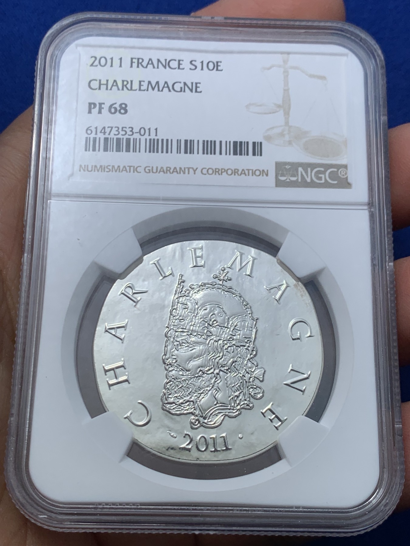 《竞宝斋》第246场-周日，周一 ，周二3场连拍 (全场包邮) NGC PF68 法国2011查理曼大帝（红桃K）10欧元银币 带原盒 13年克劳斯钱币最佳克朗奖