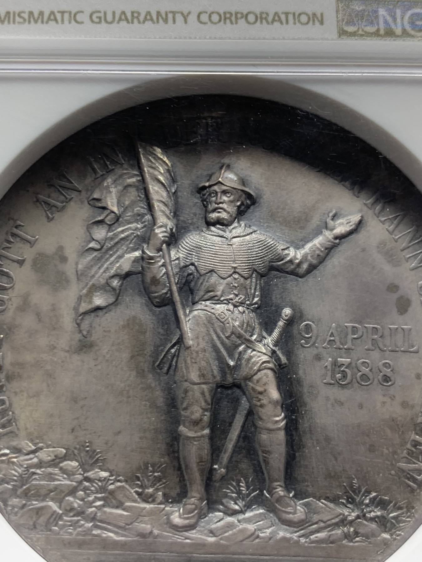 《竞宝斋》第246场-周日，周一 ，周二3场连拍 (全场包邮) NGC MS62 1888年 瑞士格拉鲁斯战役500周年纪念银章  加厚盒 少见品种 老包浆出分不易 去年11月麦稀奇成交价2000