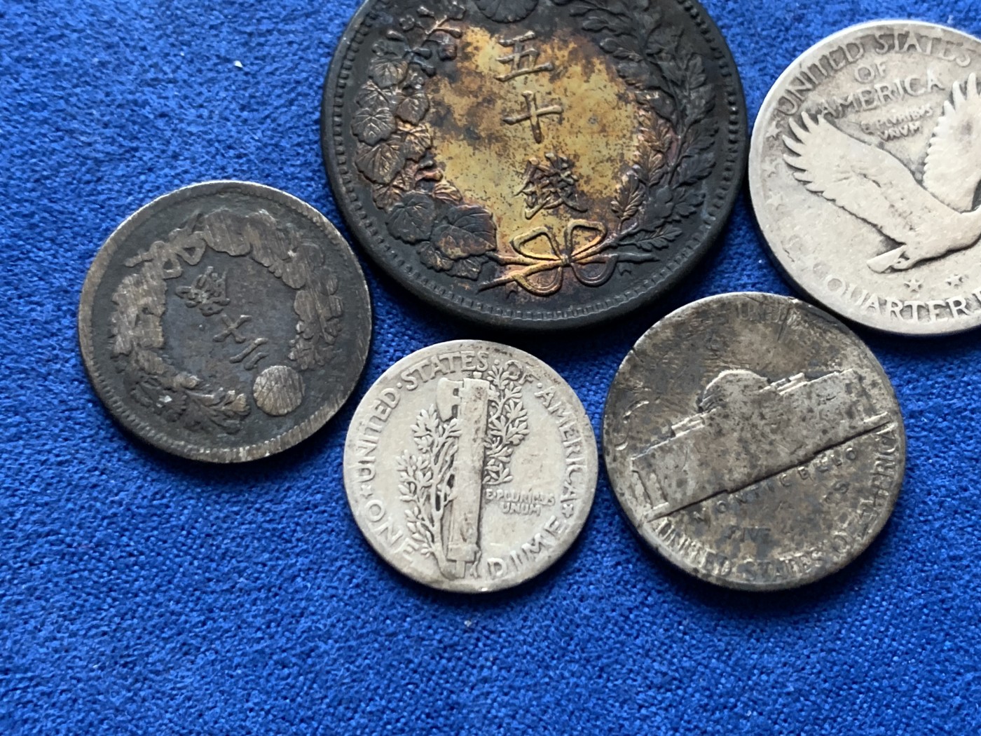 《竞宝斋》第246场-周日，周一 ，周二3场连拍 (全场包邮) 5枚一组 美日散币 明治三十六年五十钱，1926 Quarter等