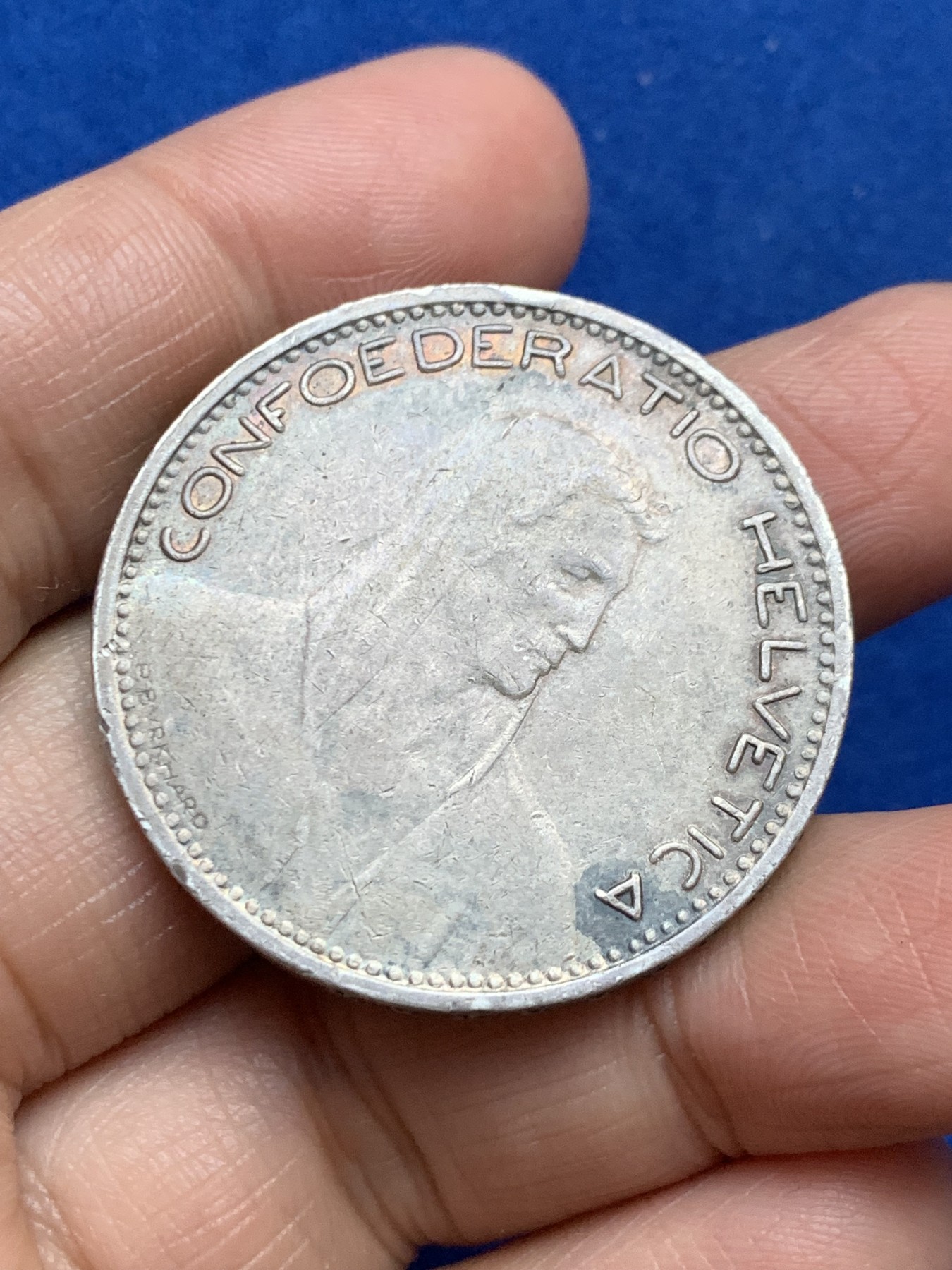 《竞宝斋》第246场-周日，周一 ，周二3场连拍 (全场包邮) 瑞士 1923年 5法郎 大银币 早期版本