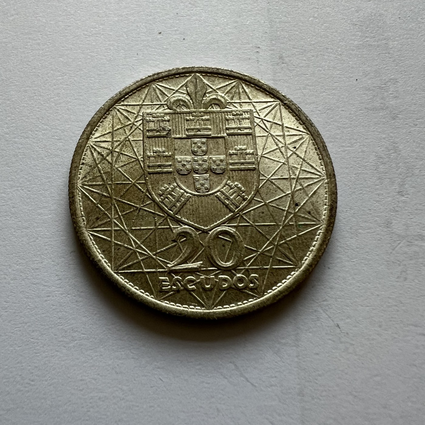 顺丰包邮 外国新银币 老银币 葡萄牙1966年萨拉查大桥纪念银币直径30毫米