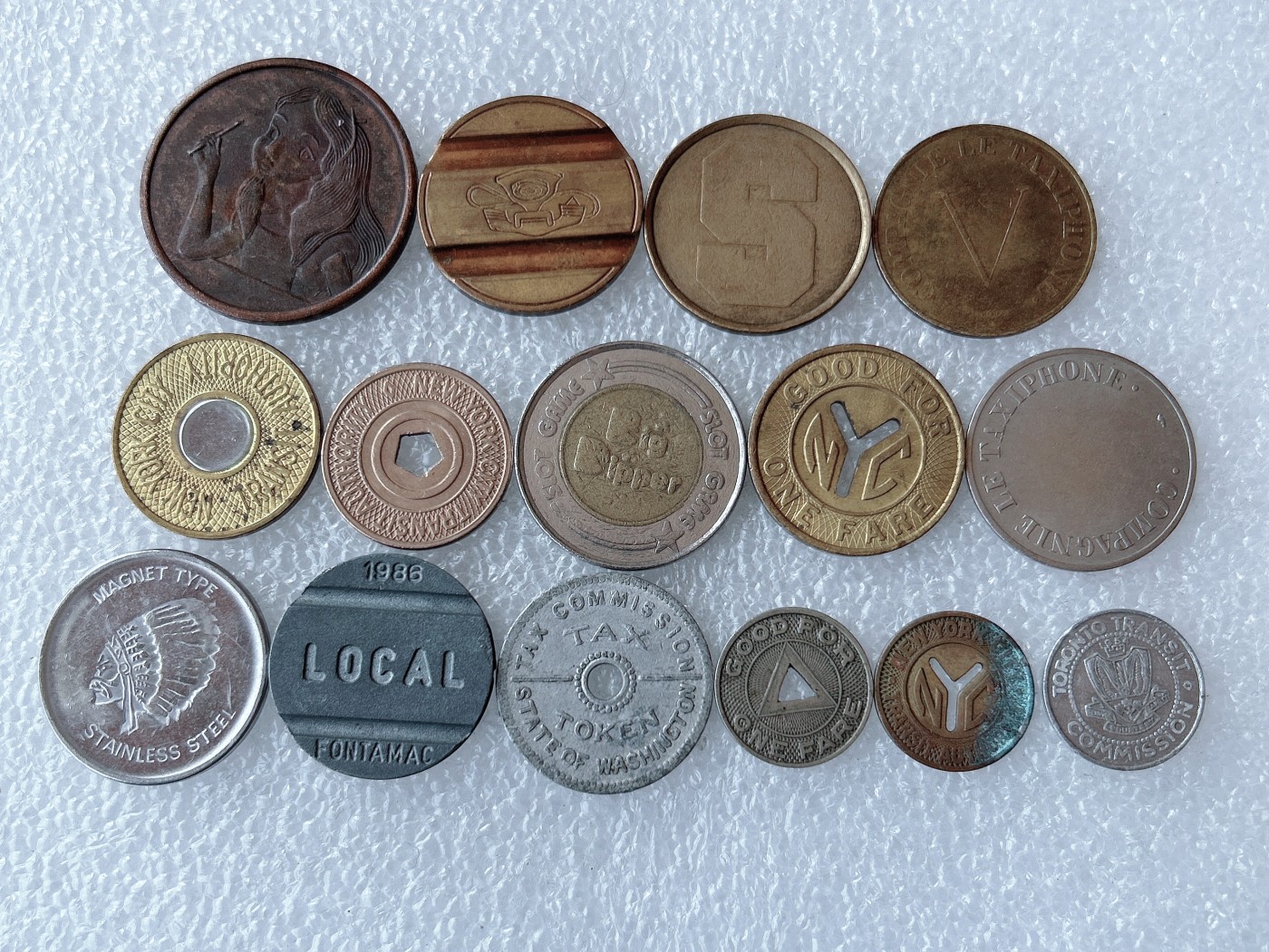 第一海外回流一元起拍收藏 散币专场 第71期 代币 章 15枚