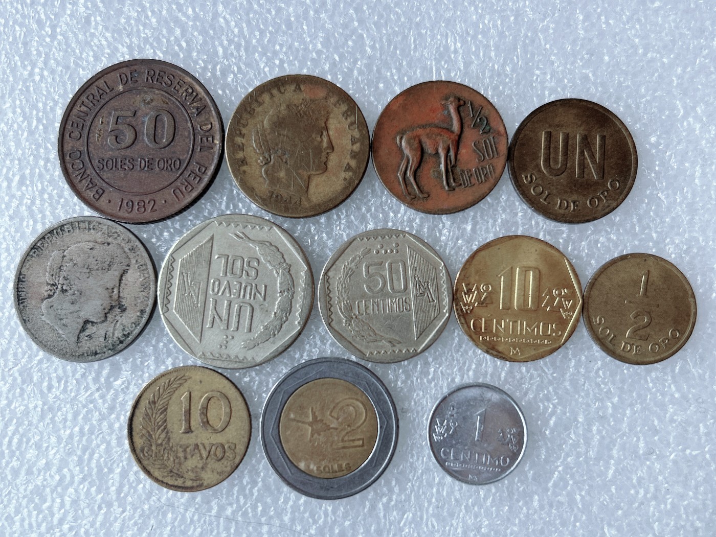 第一海外回流一元起拍收藏 散币专场 第71期 秘鲁硬币 12枚不同版