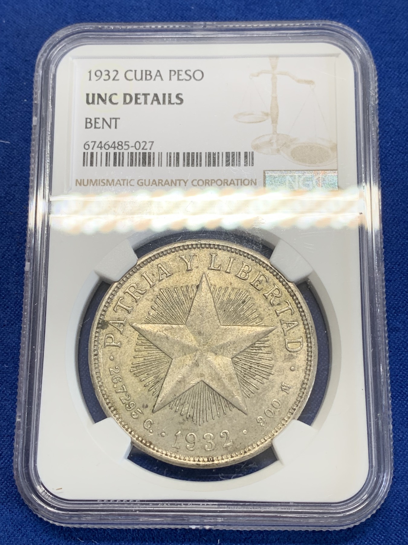 《竞宝斋》第246场-周日，周一 ，周二3场连拍 (全场包邮) NGC UNC 古巴1932年大五角星银币 带光好品