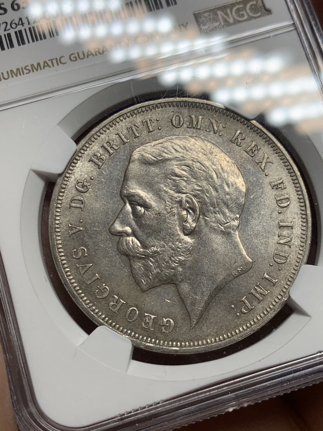 《竞宝斋》第246场-周日，周一 ，周二3场连拍 (全场包邮) NGC MS63 英国1935年乔治五世 木马克朗 经典木马剑 原始包浆 细节漂亮