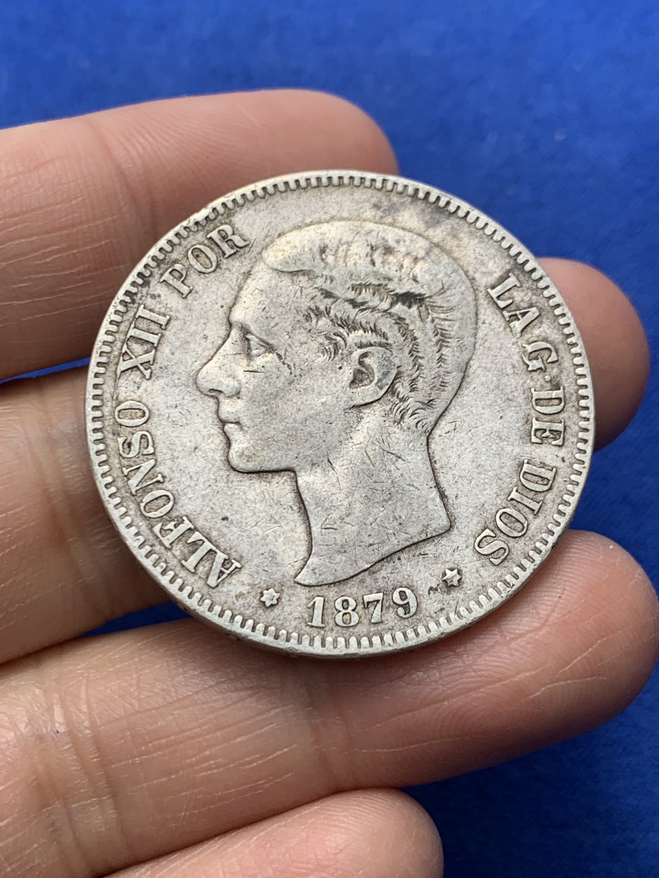 《竞宝斋》第247场-周日，周一 ，周二3场连拍 (全场包邮) 西班牙1879年阿方索十二世5比塞塔双柱银币