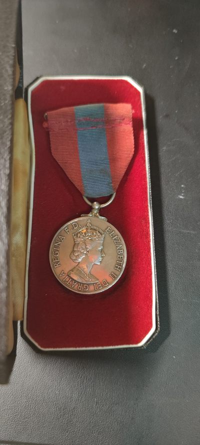 全场0元起拍，第17期，周六（3.16）晚8点开始， - 帝国服务奖章带盒，银质