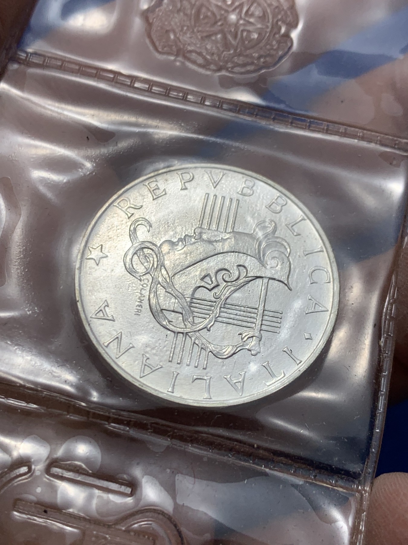 《竞宝斋》第247场-周日，周一 ，周二3场连拍 (全场包邮) 意大利1985年 欧盟音乐节 500里拉银币 封装