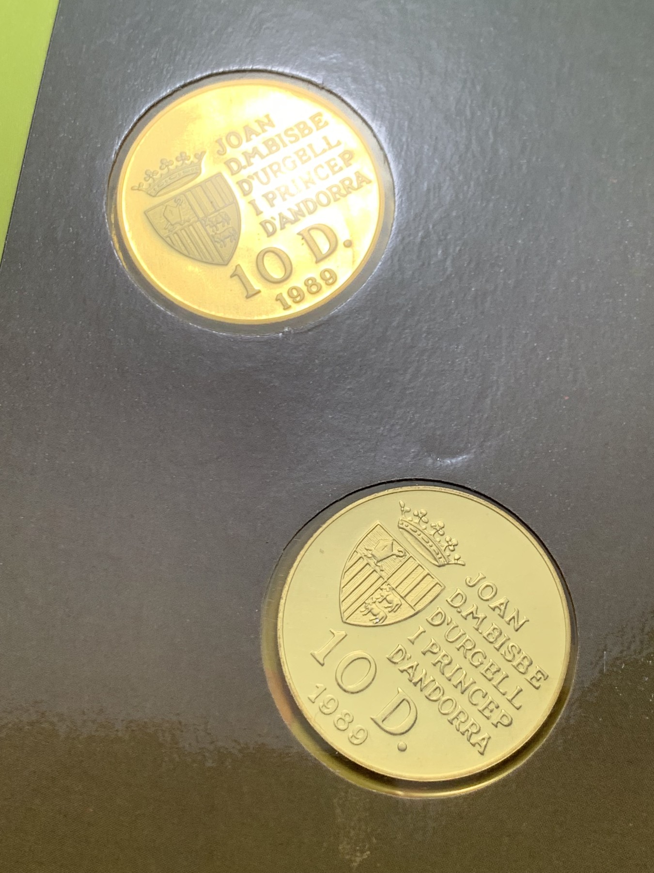 《竞宝斋》第247场-周日，周一 ，周二3场连拍 (全场包邮) 安道尔1990年10第纳尔银币一对