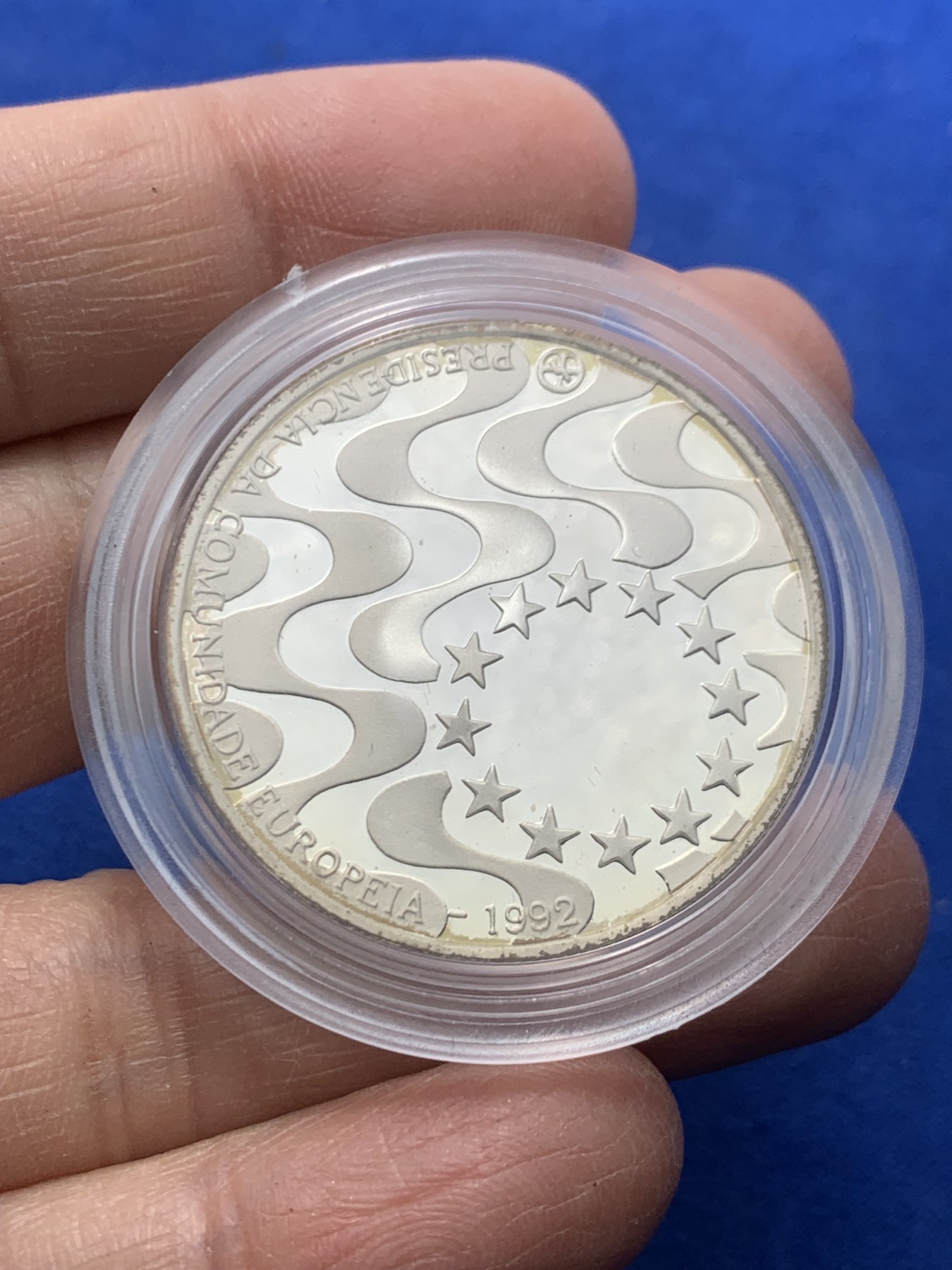 《竞宝斋》第247场-周日，周一 ，周二3场连拍 (全场包邮) 葡萄牙 1992 担任欧洲共同体主席国 纪念银币 26.5克 925银