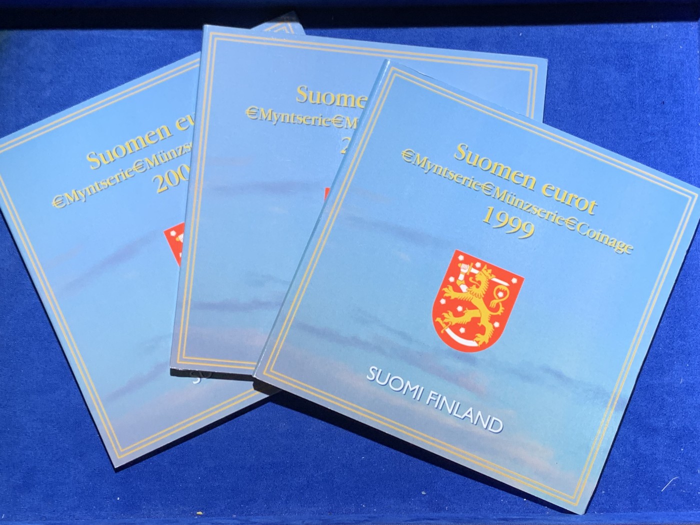 《竞宝斋》第247场-周日，周一 ，周二3场连拍 (全场包邮) 芬兰1999，2000，2001年欧元三套封装