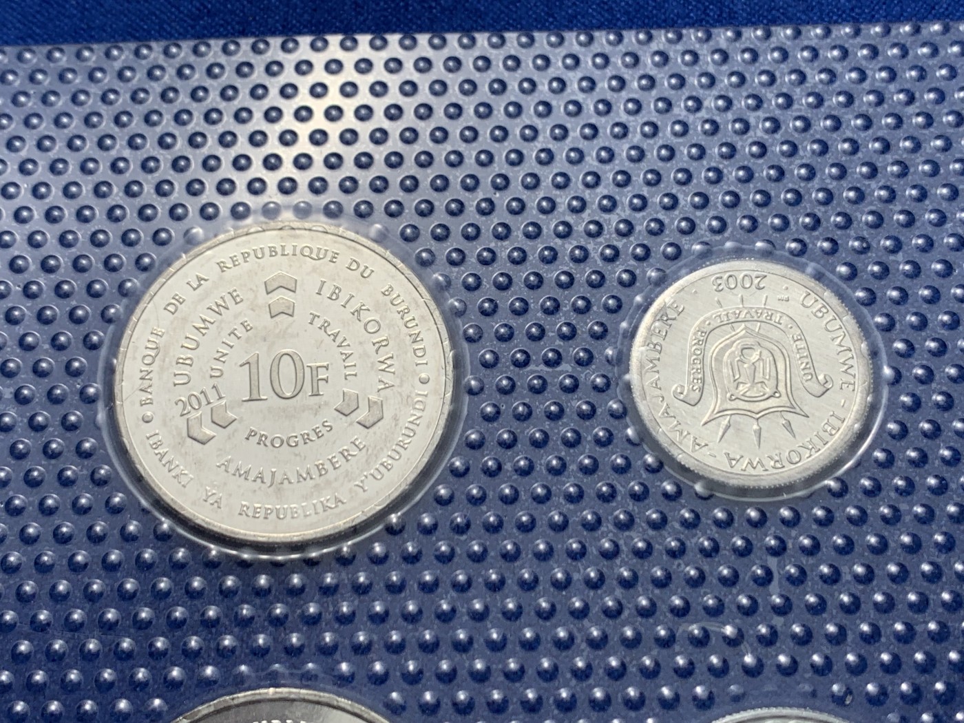 《竞宝斋》第247场-周日，周一 ，周二3场连拍 (全场包邮) 布隆迪共和国4枚装套币