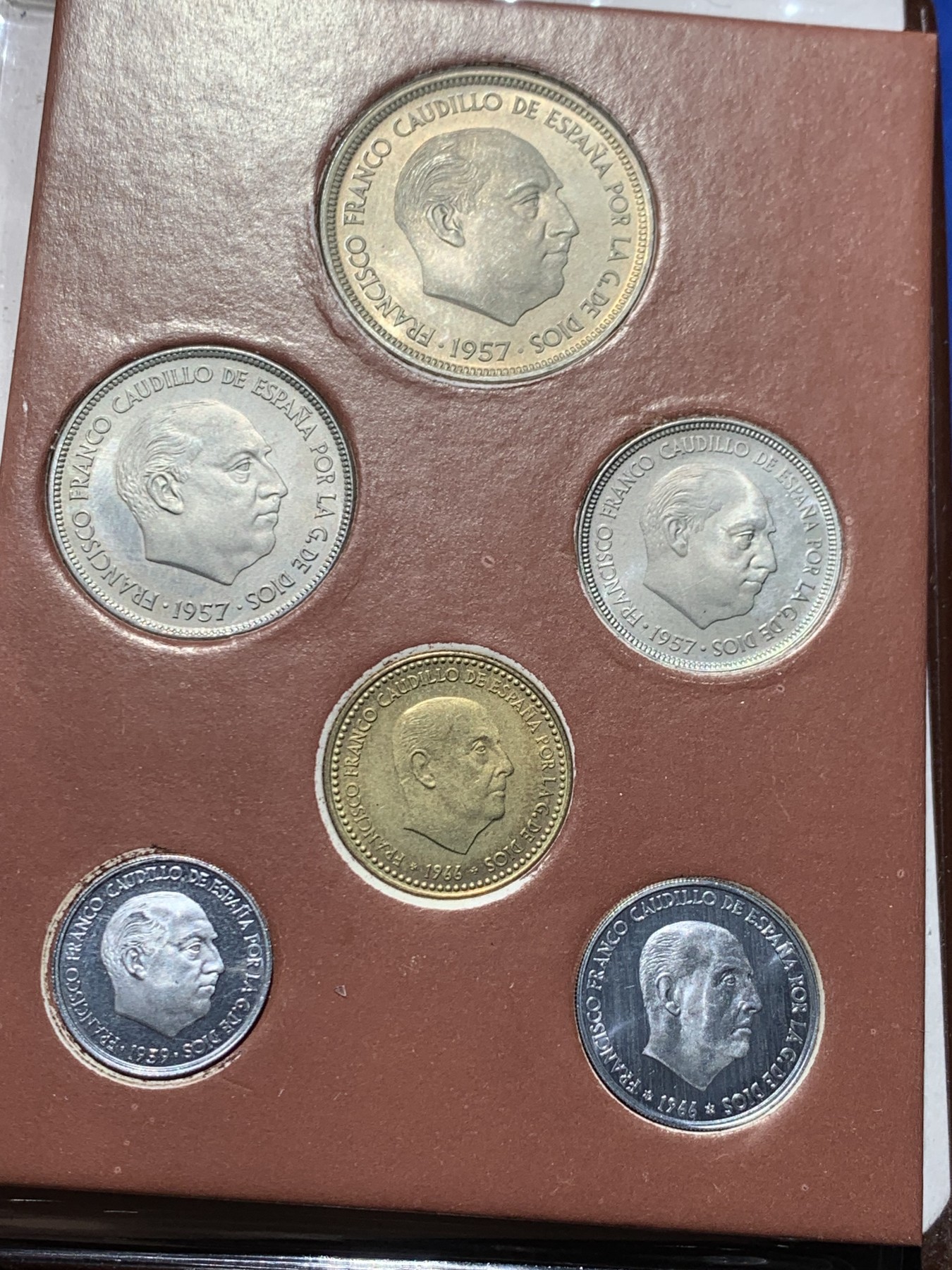 《竞宝斋》第247场-周日，周一 ，周二3场连拍 (全场包邮) 西班牙1975年佛朗哥精制套币