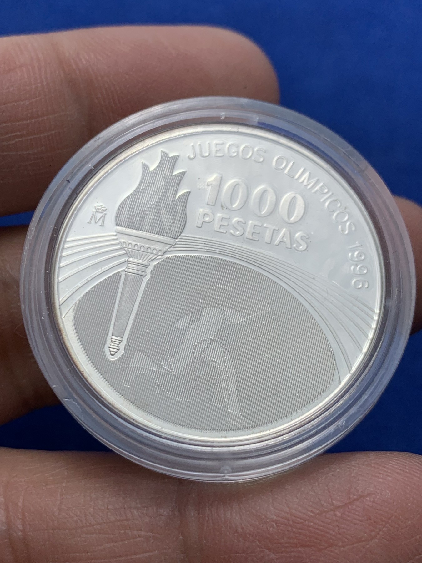 《竞宝斋》第247场-周日，周一 ，周二3场连拍 (全场包邮) 西班牙1996年奥运火炬1000比塞塔精制银币