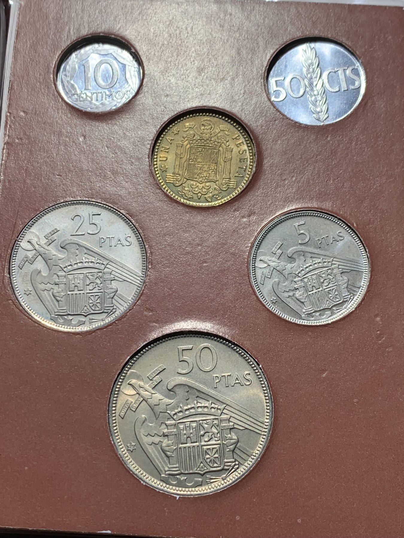 《竞宝斋》第247场-周日，周一 ，周二3场连拍 (全场包邮) 西班牙1975年佛朗哥精制套币