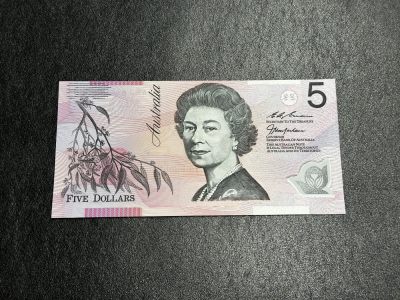《外钞收藏家》第三百四十八期 - 1997年澳大利亚5元 全新UNC 稀少测试版