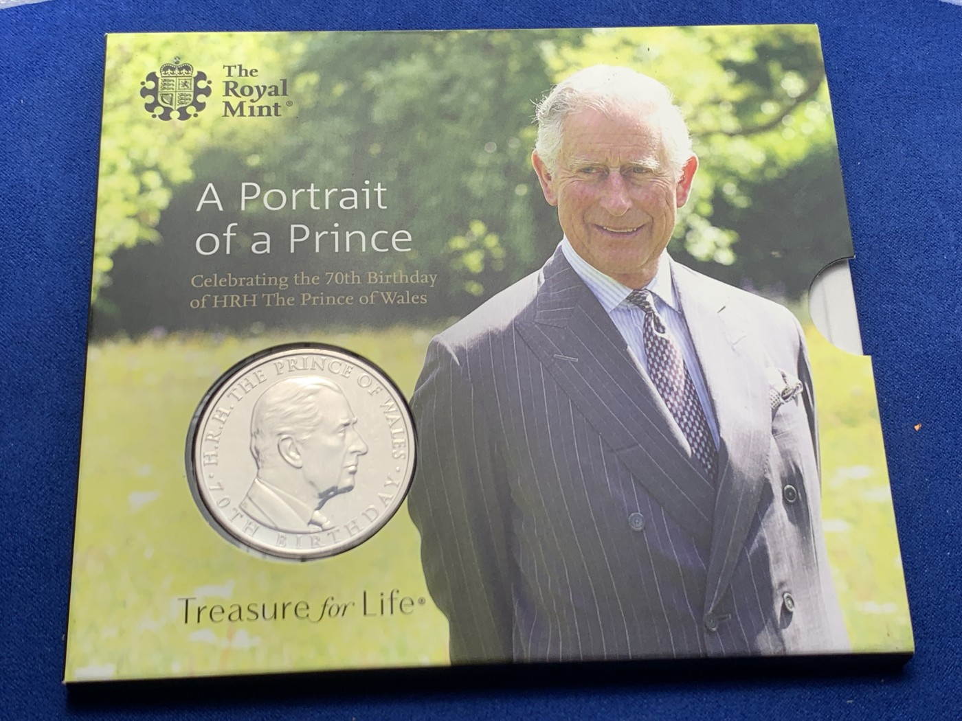 《竞宝斋》第247场-周日，周一 ，周二3场连拍 (全场包邮) 英国2018年威尔士王子70岁生日纪念  5镑纪念币