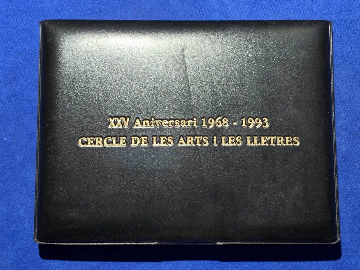 《竞宝斋》第247场-周日，周一 ，周二3场连拍 (全场包邮) 安道尔1993 艺术圈成立 25 周年 5D 银币封 15克 925银