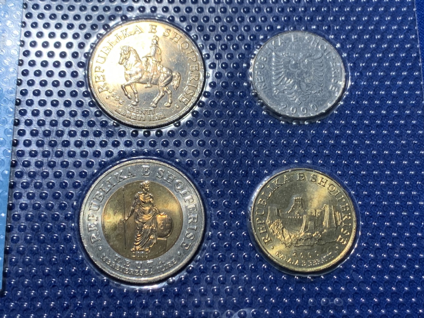 《竞宝斋》第247场-周日，周一 ，周二3场连拍 (全场包邮) 阿尔巴尼亚共和国6枚装套币