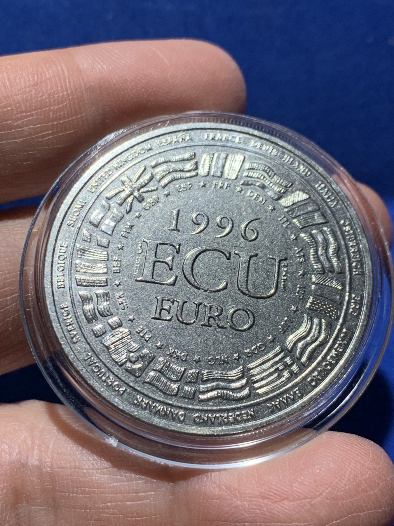 《竞宝斋》第247场-周日，周一 ，周二3场连拍 (全场包邮) 法国1996年 厂试铸镍币 克朗型