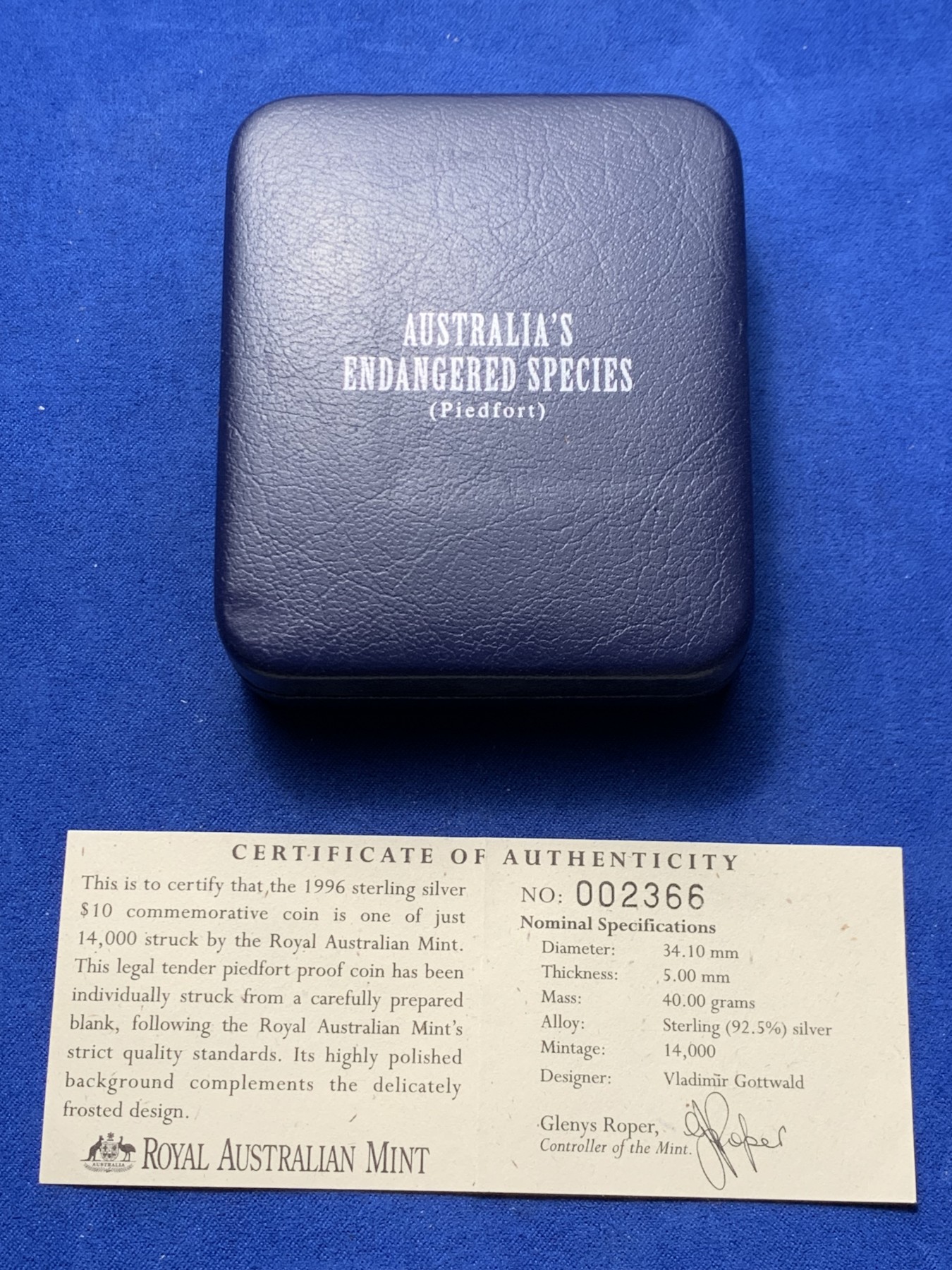 《竞宝斋》第247场-周日，周一 ，周二3场连拍 (全场包邮) 澳大利亚 1996  南露脊鲸 10元 大银币 加厚 40克 925银