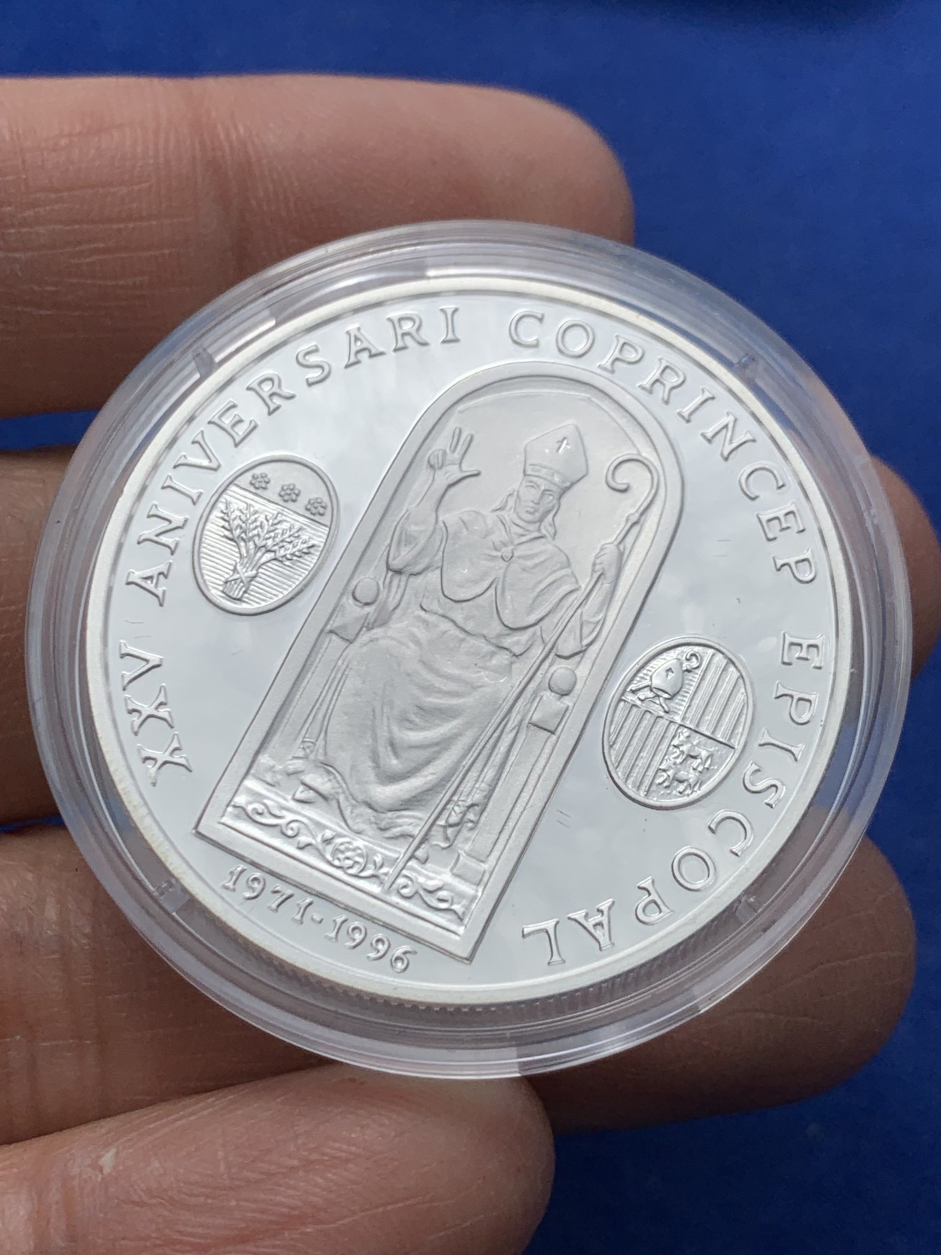 《竞宝斋》第247场-周日，周一 ，周二3场连拍 (全场包邮) 安道尔 1996 10D 大银币  31.47克 925银