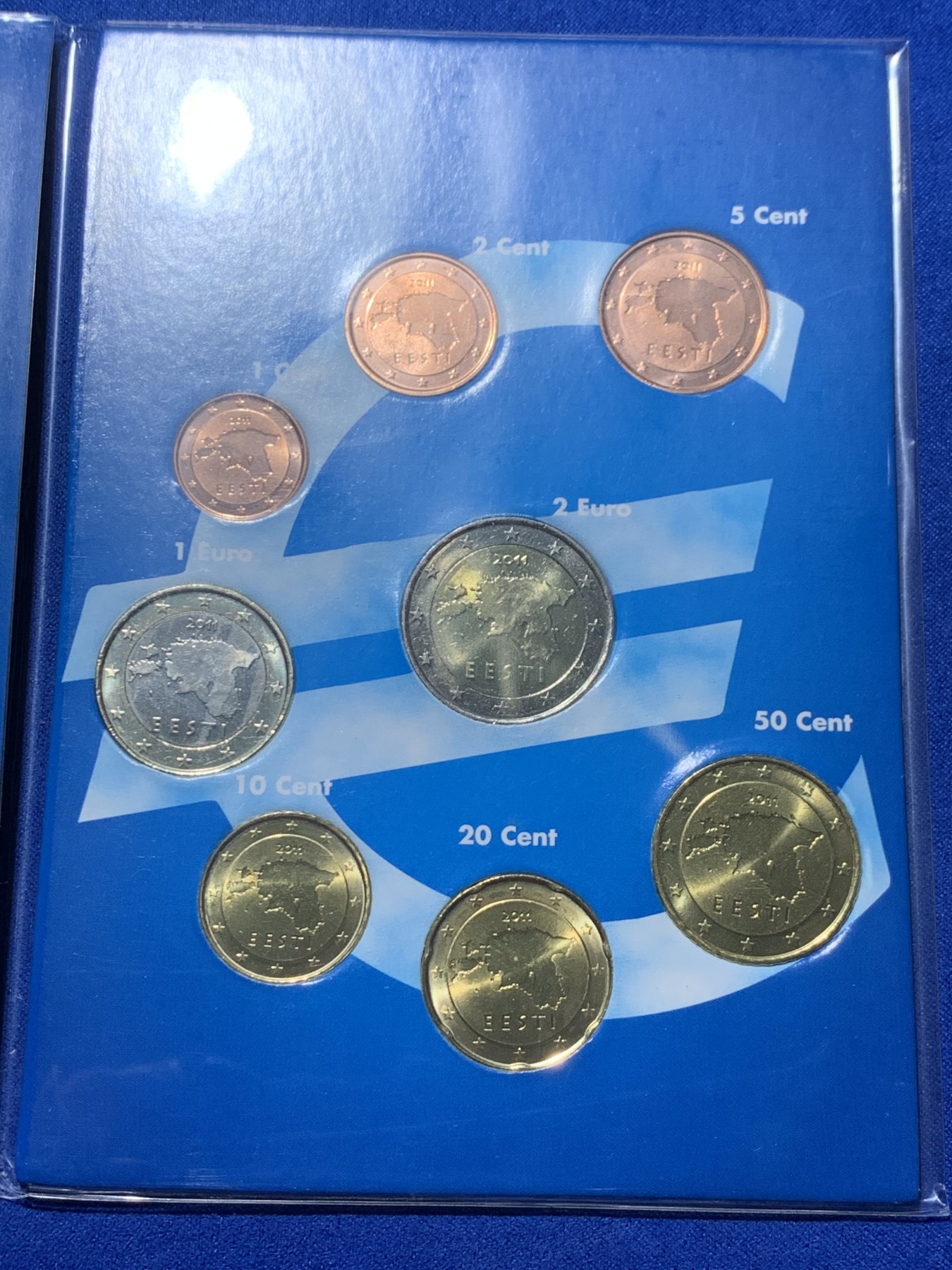 《竞宝斋》第247场-周日，周一 ，周二3场连拍 (全场包邮) 爱沙尼亚2011年8枚装套币