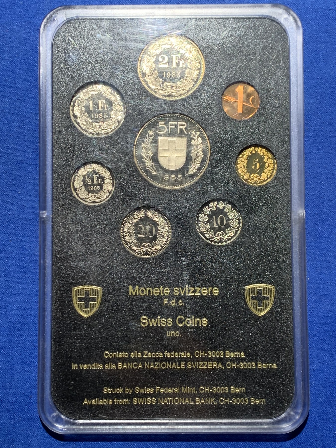 《竞宝斋》第247场-周日，周一 ，周二3场连拍 (全场包邮) 卡装黑色 瑞士1985年1分到5法郎 八枚套 精制币 封装少见