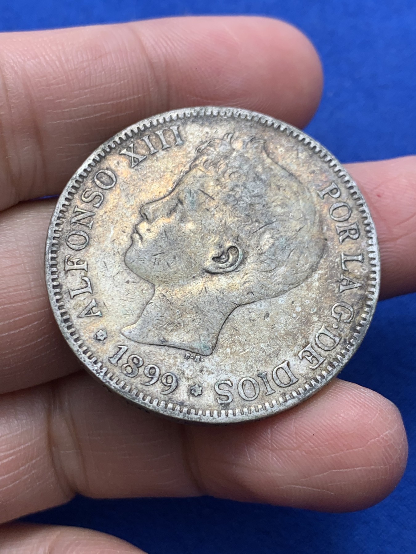 《竞宝斋》第247场-周日，周一 ，周二3场连拍 (全场包邮) 西班牙1899年 国王阿方索十三世 小孩头 双柱 5比塞塔银币